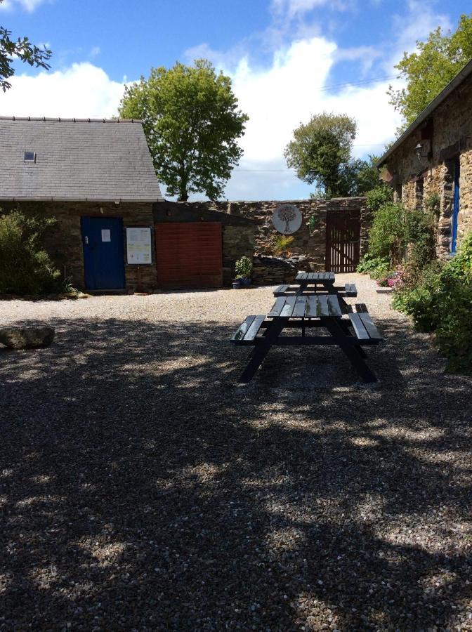 Le Boterff Gites Et Camping Saint-Mayeux Ngoại thất bức ảnh