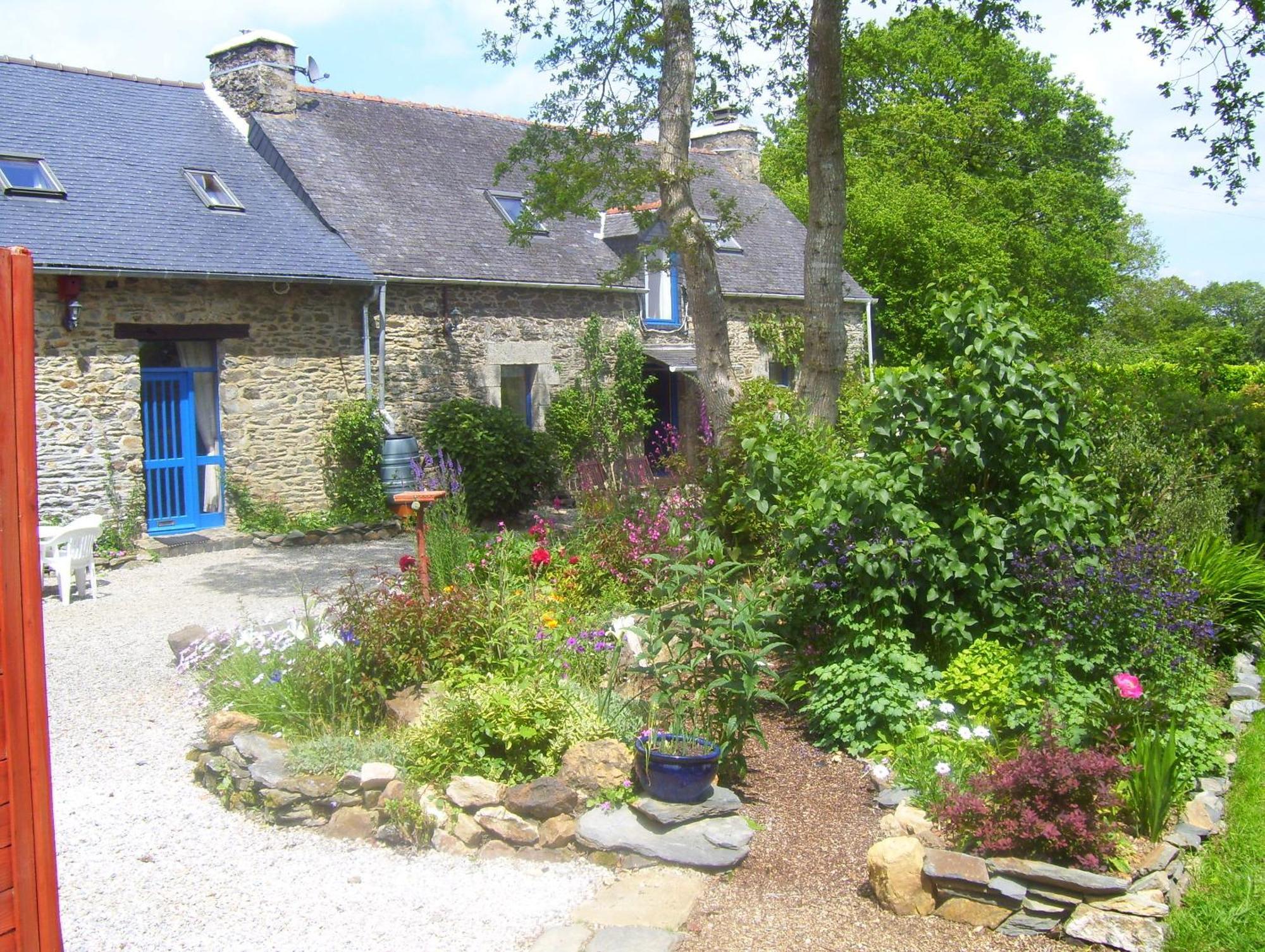 Le Boterff Gites Et Camping Saint-Mayeux Ngoại thất bức ảnh